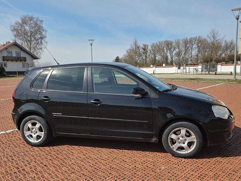 Gebraucht VW Polo United 60 PS (44 kW) 2009 Schwarz Kleinwagen