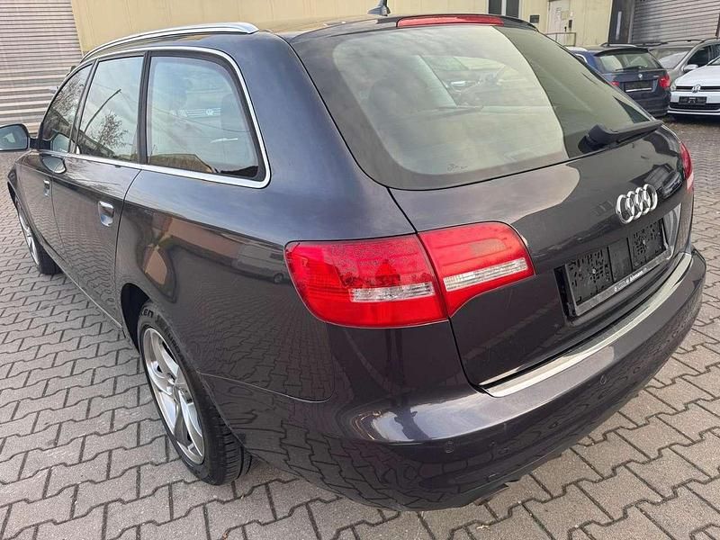 Gebraucht Audi A6 170 PS (125 kW) 2010 Austerngrau metallic Kombi