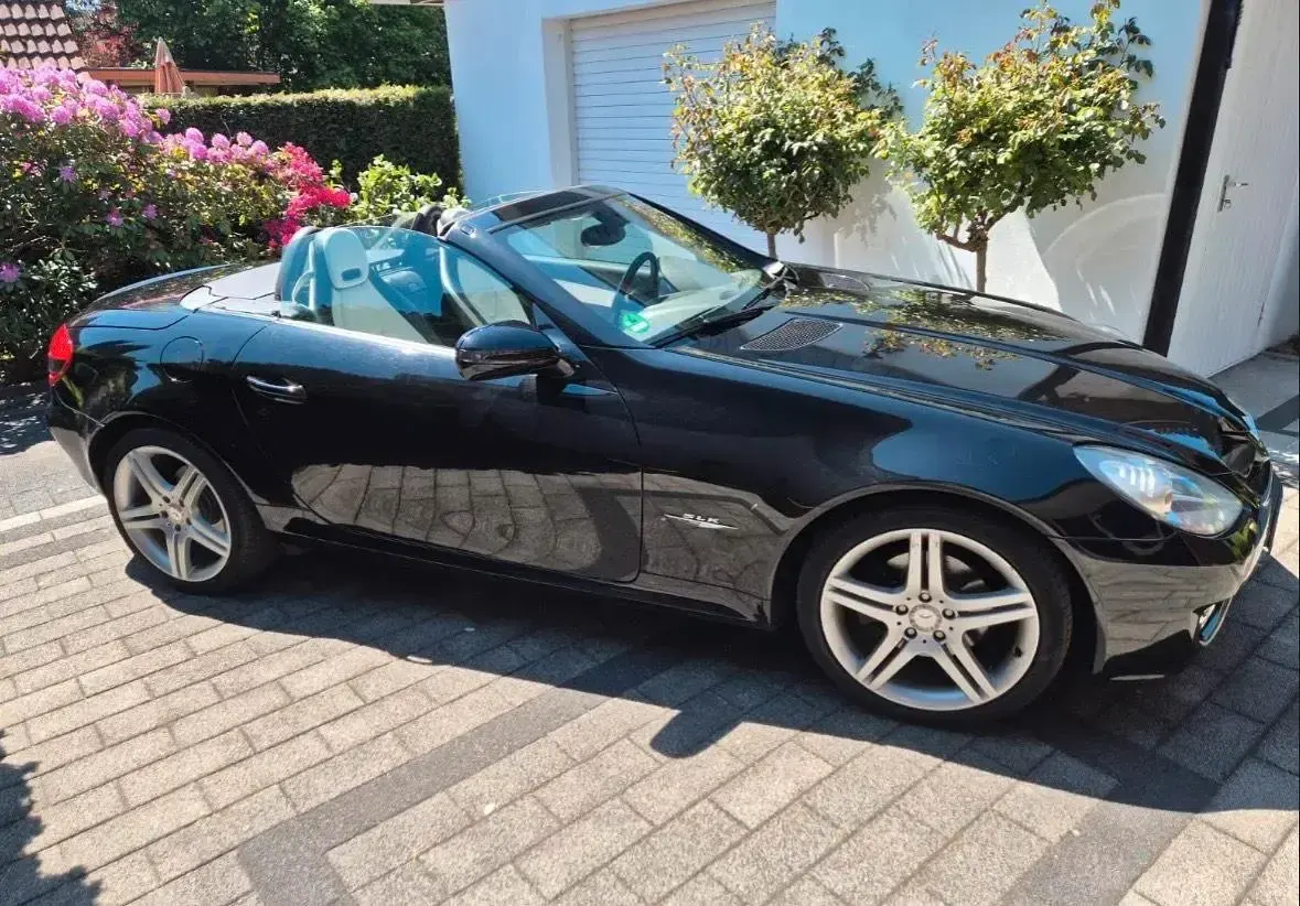 Gebraucht Mercedes SLK200 184 PS (135 kW) 2009 Schwarz Cabrio