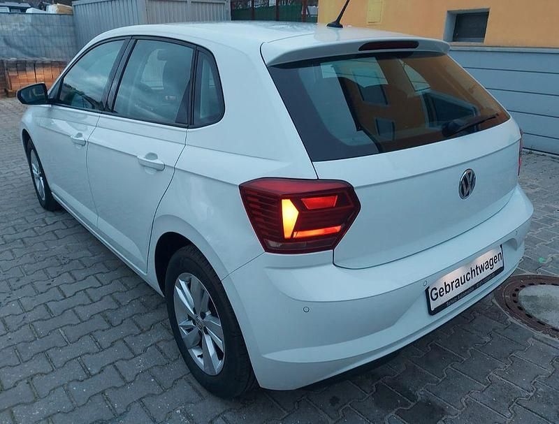 Gebraucht VW Polo Comfortline 95 PS (69 kW) 2020 Weiß Limousine