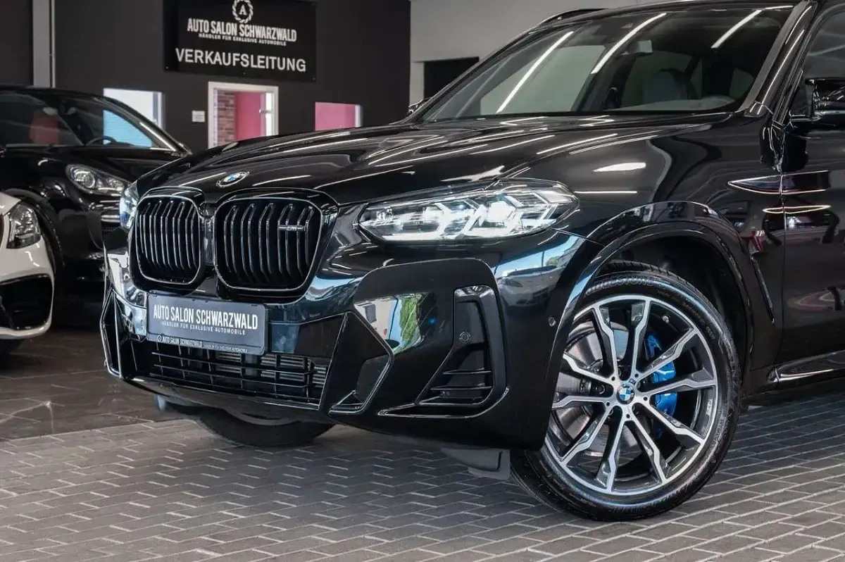 Gebraucht BMW X3 M 360 PS (264 kW) 2024 Saphirschwarz SUV