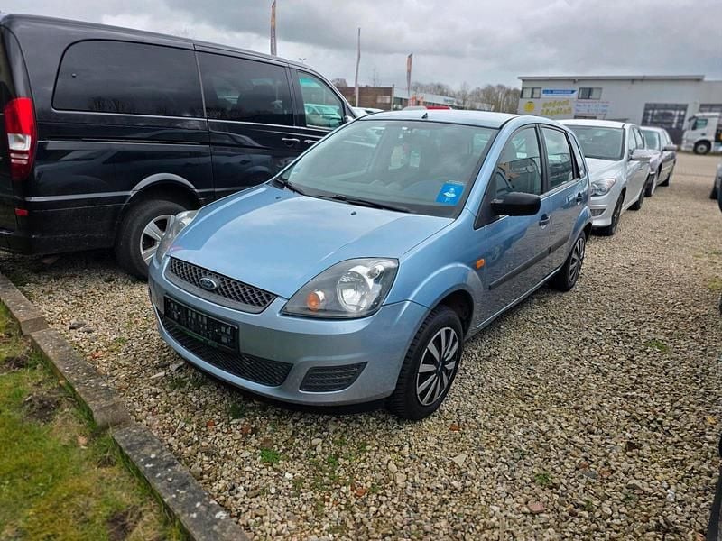 Gebraucht Ford Fiesta 80 PS (58 kW) 2006 Blau Kleinwagen