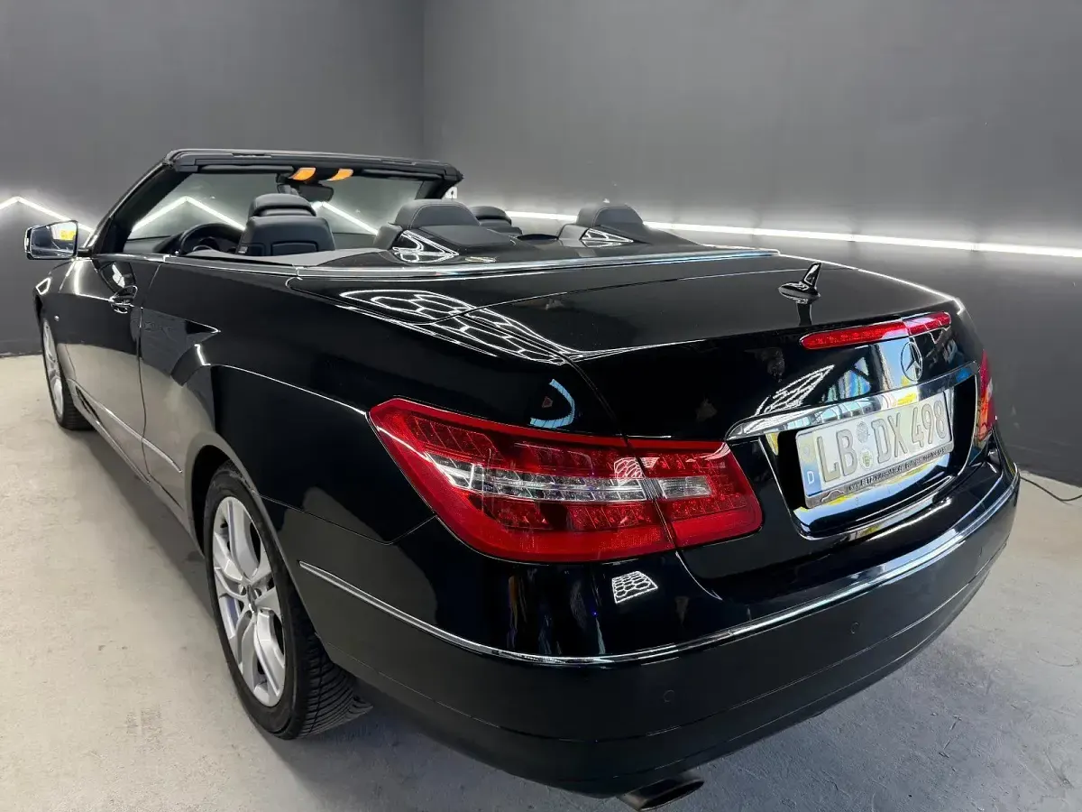 Occasion Mercedes E200 184 ch (135 kW) 2010 Noir Cabriolet