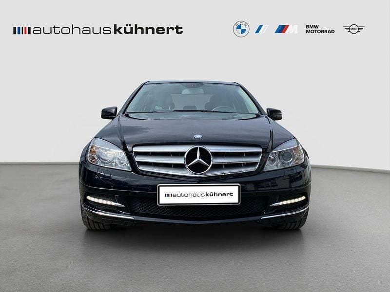 Gebraucht Mercedes C250 204 PS (150 kW) 2011 Schwarz Limousine