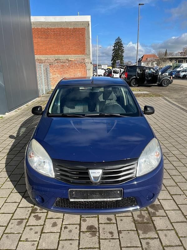 Gebraucht Dacia Sandero 75 PS (55 kW) 2009 Blau Limousine