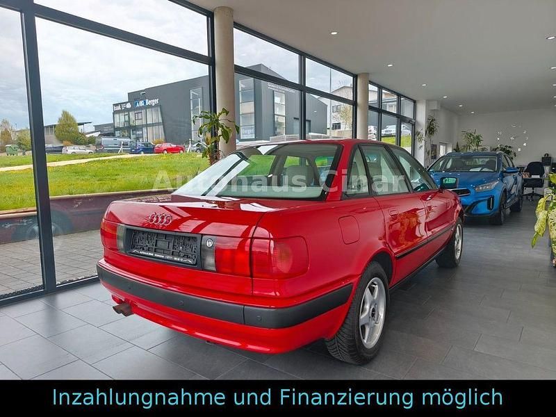 Second-hand Audi 80 174 CP (127 kW) 1992 Roșu Berlinǎ