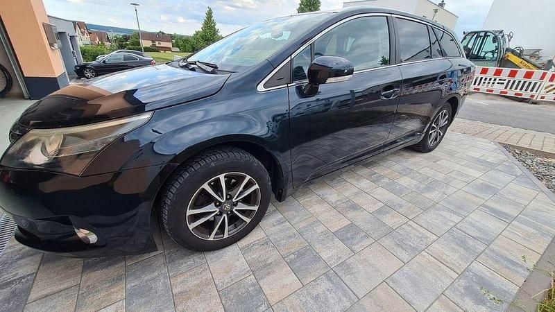 Gebraucht 2014 Toyota Avensis Kombi | 6.800 € (Guter Preis) - Bild 1/4