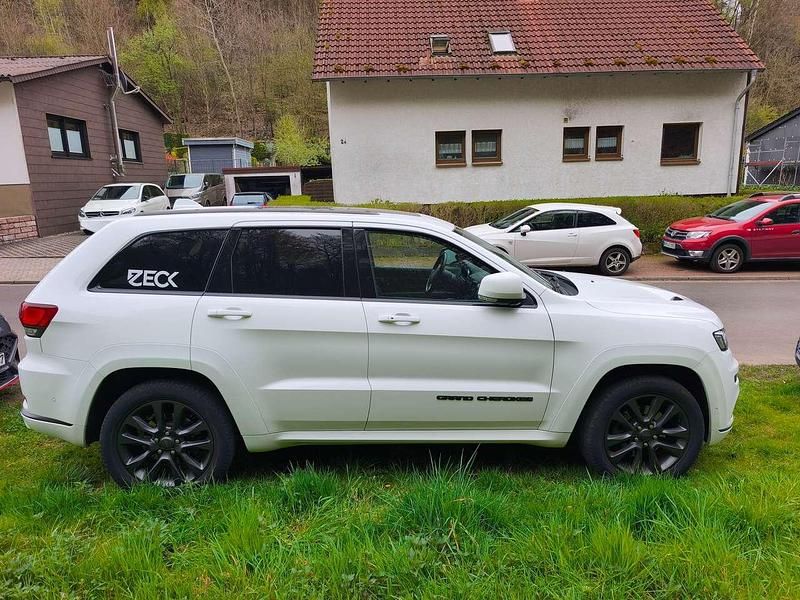 Gebraucht Jeep Grand Cherokee 250 PS (183 kW) 2020 Weiß SUV