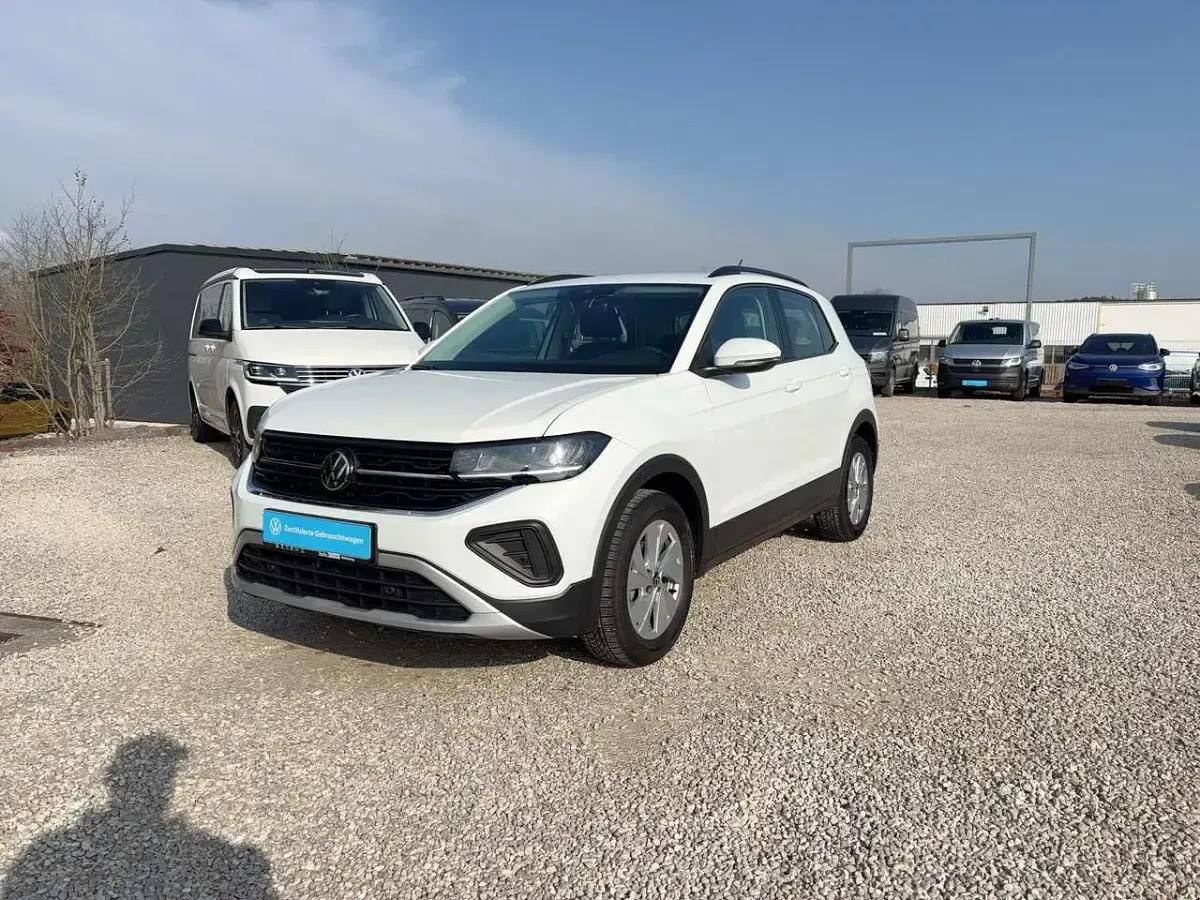 Gebraucht VW T-Cross Life 95 PS (69 kW) 2025 Pure white SUV