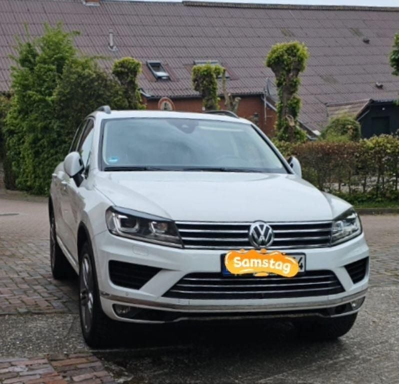 Gebraucht VW Touareg R-line 262 PS (192 kW) 2016 Weiß SUV