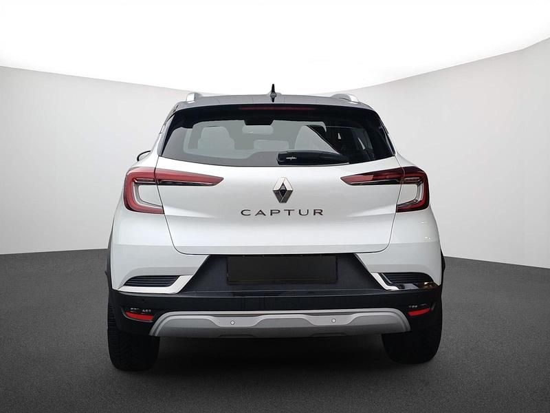 Gebraucht Renault Captur Intens 140 PS (102 kW) 2023 Weiss qnc+schwarz gne SUV