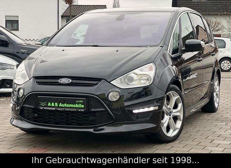 Schwarz Gebraucht 2015 Ford S-MAX Titanium S Van / Kleinbus | 14.990 € (Fairer Preis) - Bild 1/4