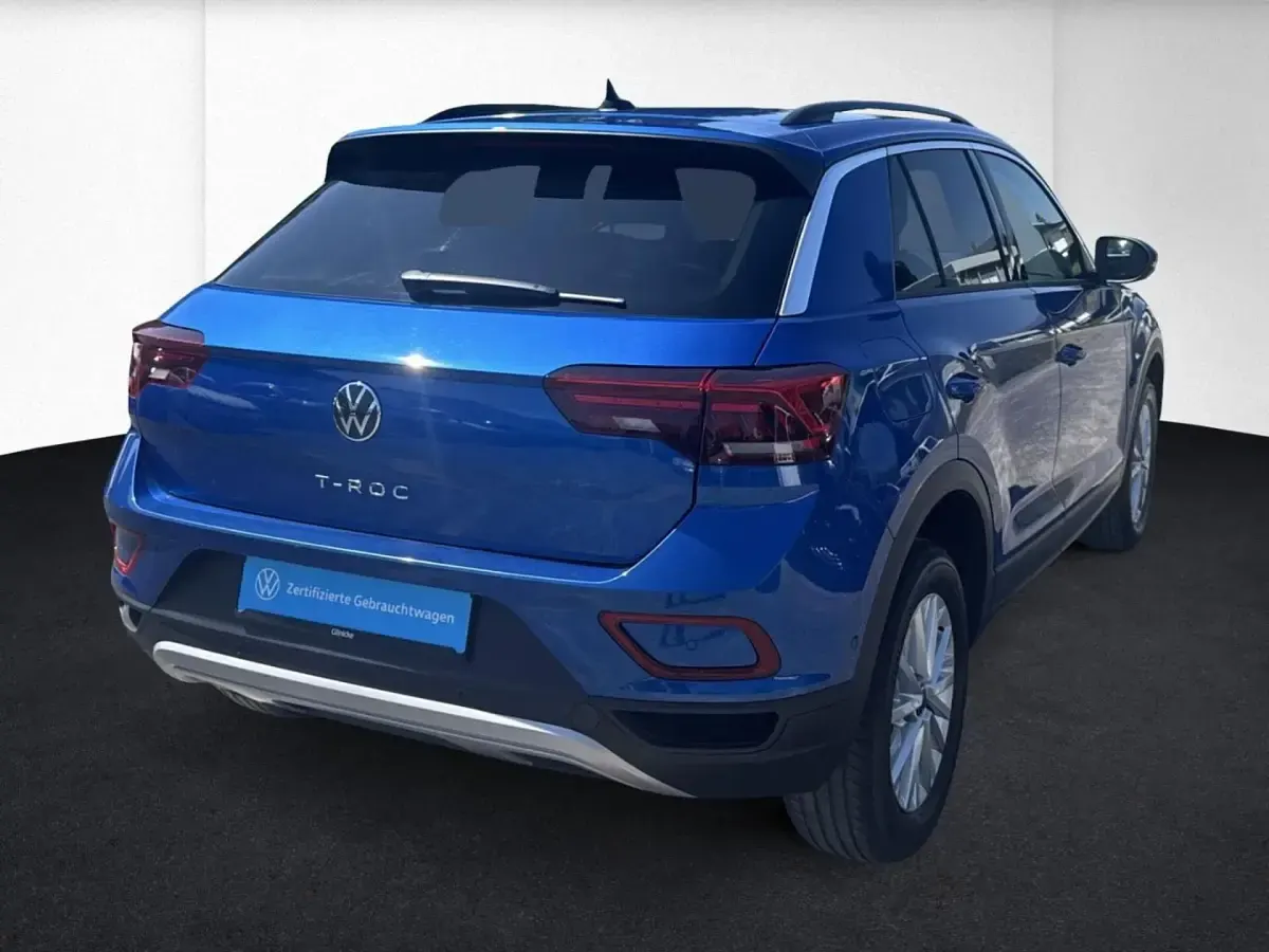 Gebraucht VW T-Roc Life 150 PS (110 kW) 2022 Blau SUV