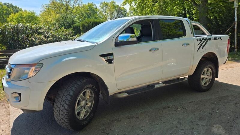Weiß Gebraucht 2012 Ford Ranger Limited Abholung | 9.300 € (Guter Preis) - Bild 1/4