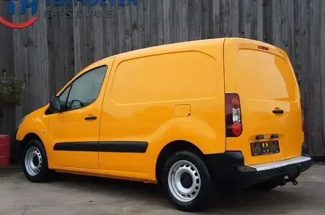 Gebraucht Citroën e-Berlingo 75 PS (55 kW) 2018 Gelb Van