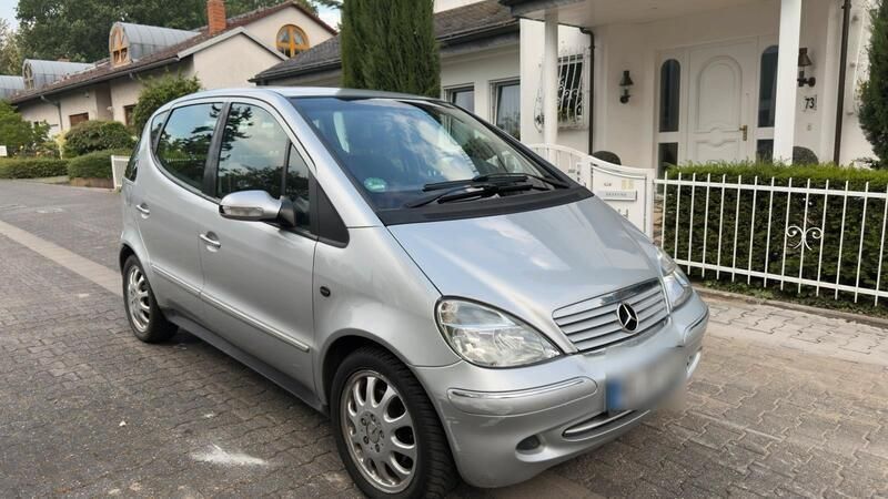 Silber Gebraucht 2003 Mercedes A190 Elegance Kleinwagen | 1.999 € (Fairer Preis) - Bild 1/4