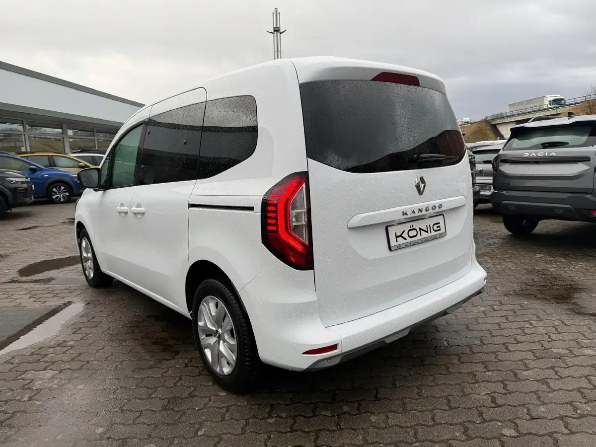 Gebraucht Renault Kangoo Equilibre 131 PS (96 kW) 2024 Weiß Van / Kleinbus
