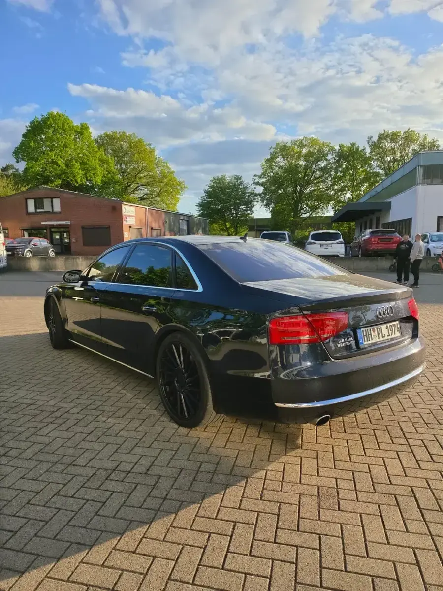 Gebraucht Audi A8L Ambiente 400 PS (294 kW) 2010 Schwarz Limousine