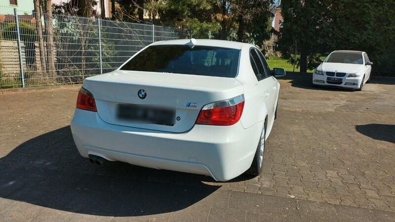 Gebraucht BMW 525 M Sport 218 PS (160 kW) 2006 Weiß Limousine