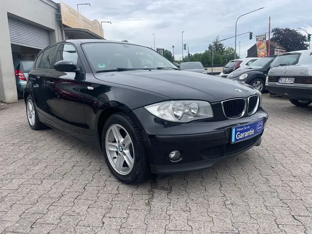 Gebraucht BMW 116 116 PS (85 kW) 2005 Schwarz Kleinwagen