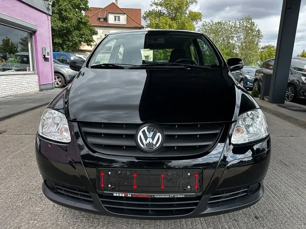 Gebraucht VW Fox Basis 54 PS (39 kW) 2006 Schwarz Kleinwagen