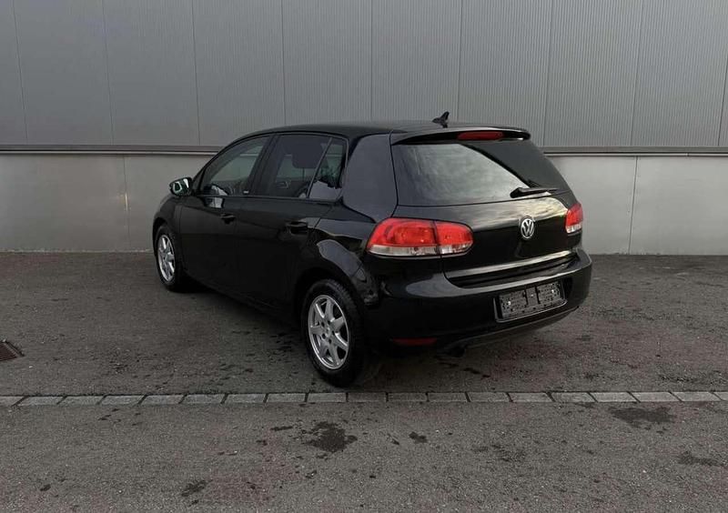 Gebraucht VW Golf VI Style 105 PS (77 kW) 2011 Schwarz Kleinwagen