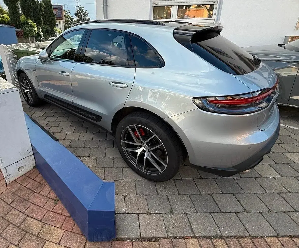 Gebraucht Porsche Macan S 380 PS (279 kW) 2022 Silber SUV