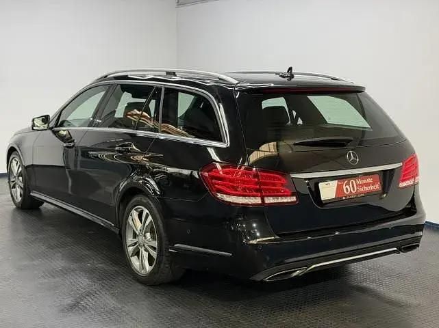 Usata Mercedes E350 258 CV (189 kW) 2014 Nero Station wagon