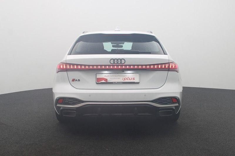 Gebraucht Audi A5 Edition .1 204 PS (150 kW) 2024 Gletscherweiß metallic Coupé