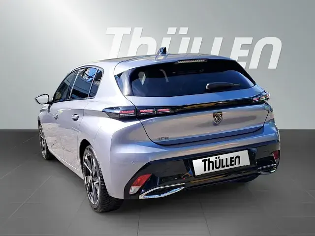 Gebraucht Peugeot 308 Allure 131 PS (96 kW) 2024 Silber Limousine