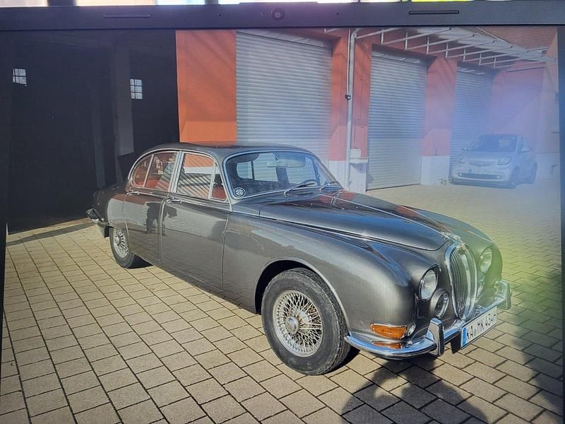 Grau Gebraucht 1964 Jaguar S-Type S Limousine | 24.800 € - Bild 1/4