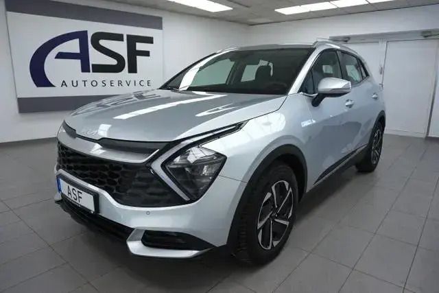 Sparklingsilber Gebraucht 2022 Kia Sportage Vision SUV | 23.990 € (Fairer Preis) - Bild 1/3