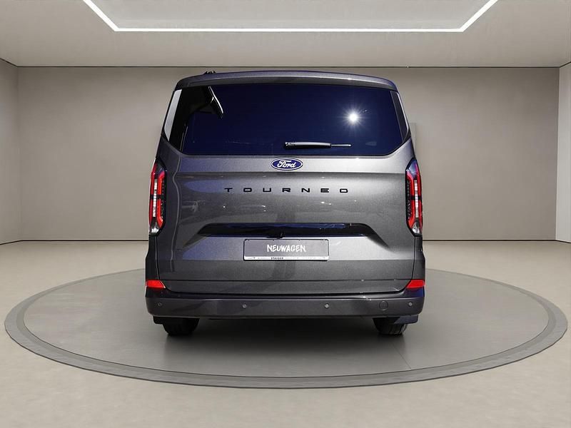 Neu Ford Tourneo Titanium 170 PS (125 kW) 2026 Magnetic grey Van / Kleinbus