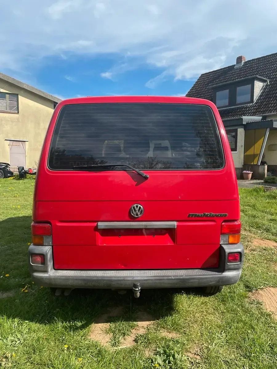 Używany VW T4 68 KM (50 kW) 1996 Czerwony Van