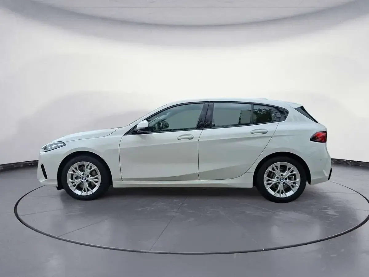 Brugt BMW 120 170 HK (125 kW) 2025 Hvid Hatchback