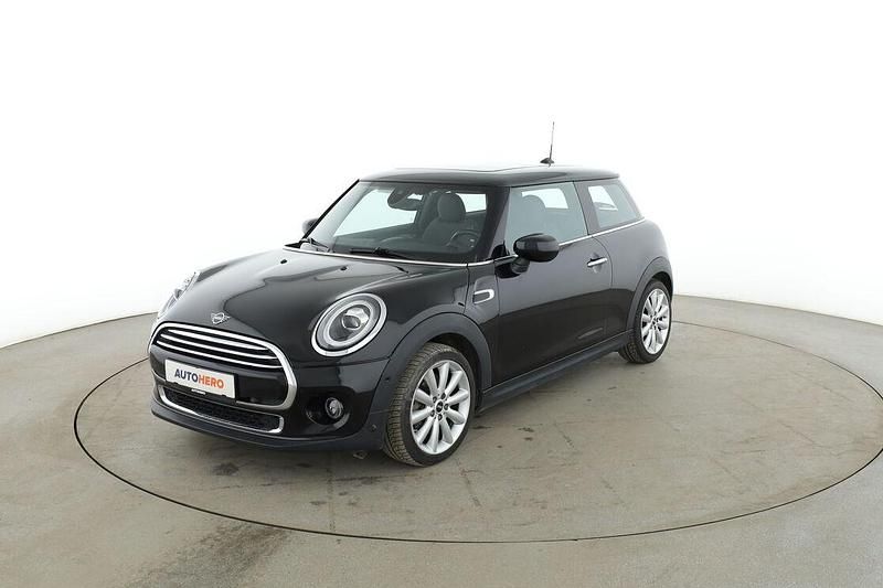 Gebraucht Mini Cooper 136 PS (100 kW) 2019 Schwarz Kleinwagen