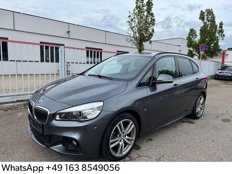 Grau Gebraucht 2016 BMW 218 Active Tourer M Sport Van / Kleinbus | 13.950 € (Superpreis) - Bild 1/4
