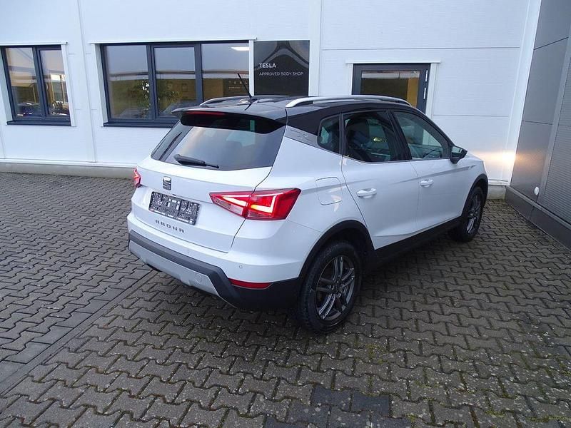 Gebraucht Seat Arona XCELLENCE 116 PS (85 kW) 2019 Weiß SUV