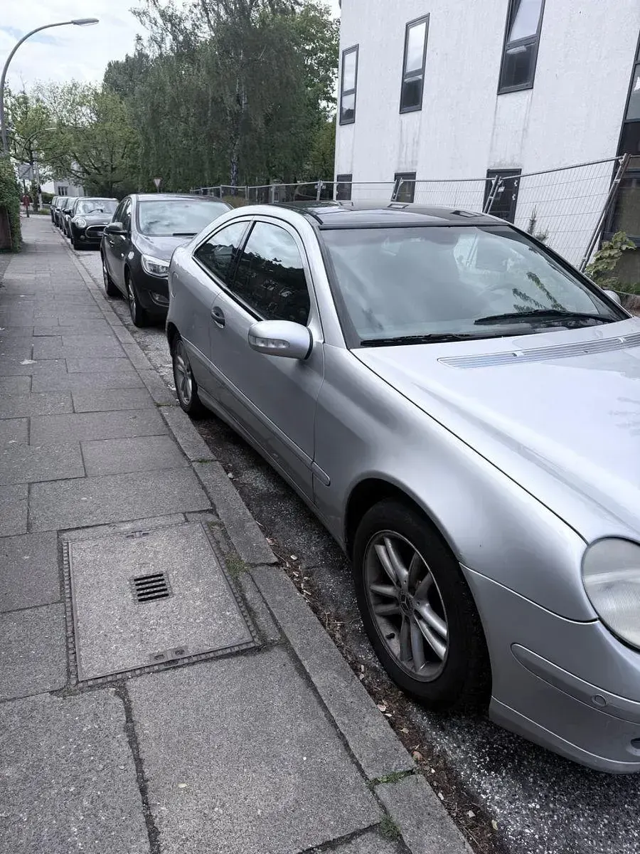 Gebraucht Mercedes 200 163 PS (119 kW) 2001 Silber Coupé