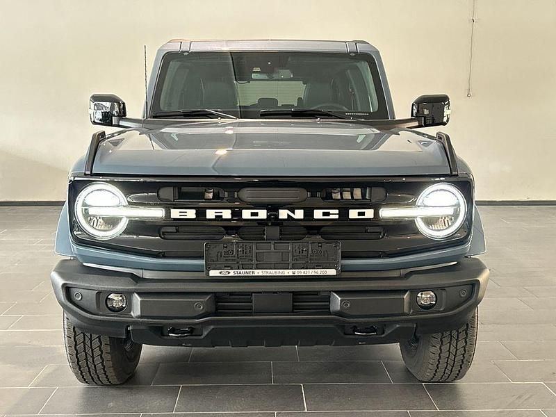 Neu Ford Bronco Outer Banks 334 PS (245 kW) 2026 Grau SUV