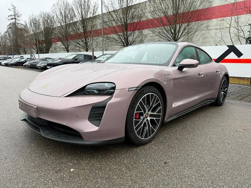 Gebraucht Porsche Taycan 439 kW (598 PS) 2022 Limousine