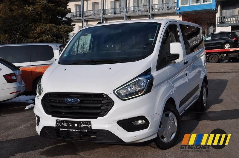 Weiß Gebraucht 2020 Ford Transit Custom Trend Kombi | 17.990 € (Fairer Preis) - Bild 1/4