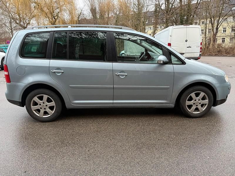 Gebraucht VW Touran 140 PS (102 kW) 2006 Van / Kleinbus