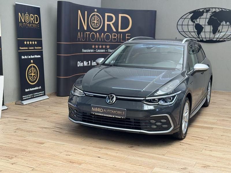 Uranograu Gebraucht 2022 VW Golf Alltrack Kombi | 23.899 € (Fairer Preis) - Bild 1/3