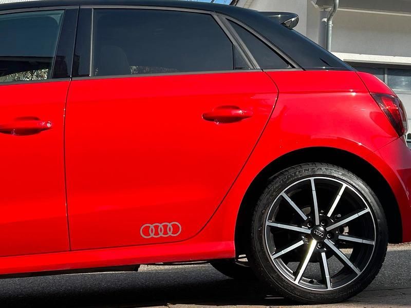 Gebraucht Audi A1 125 PS (91 kW) 2018 Rot Kleinwagen