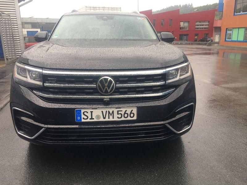 Schwarz Gebraucht 2022 VW Atlas SUV | 29.998 € - Bild 1/4