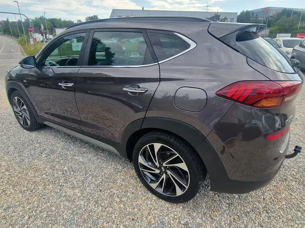 Gebraucht Hyundai Tucson Premium 185 PS (136 kW) 2019 Braun SUV