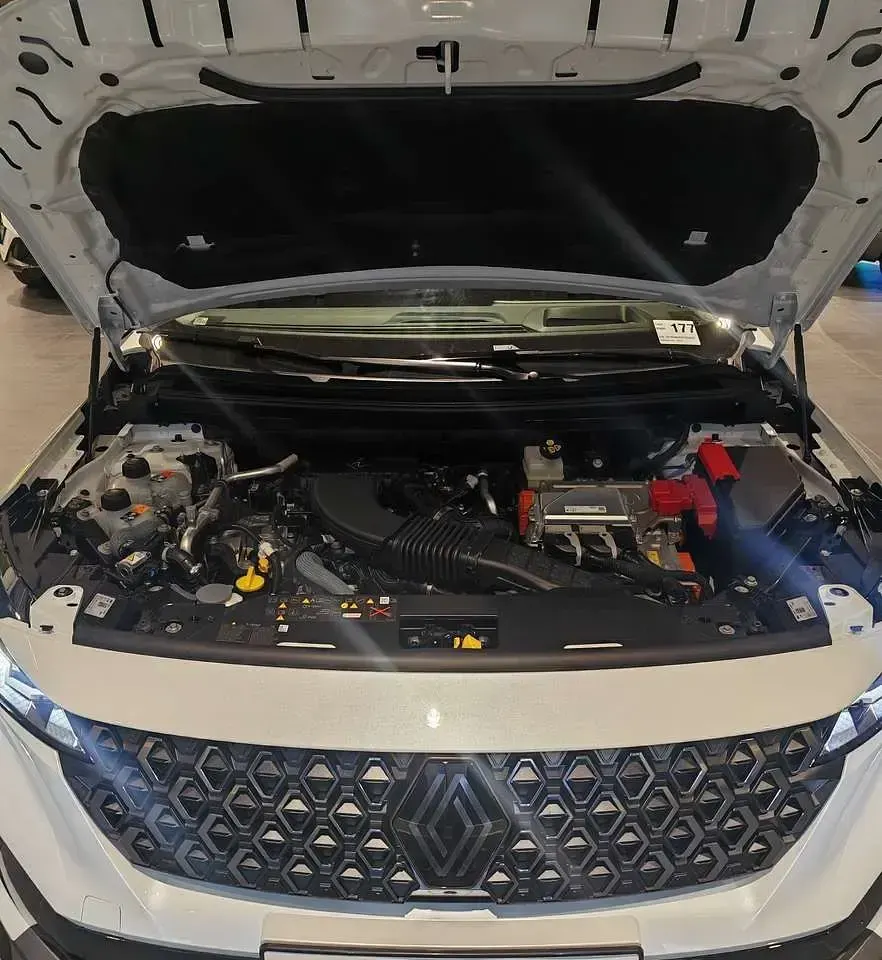 Usata Renault Austral Esprit Alpine 200 CV (147 kW) 2025 Bianco SUV