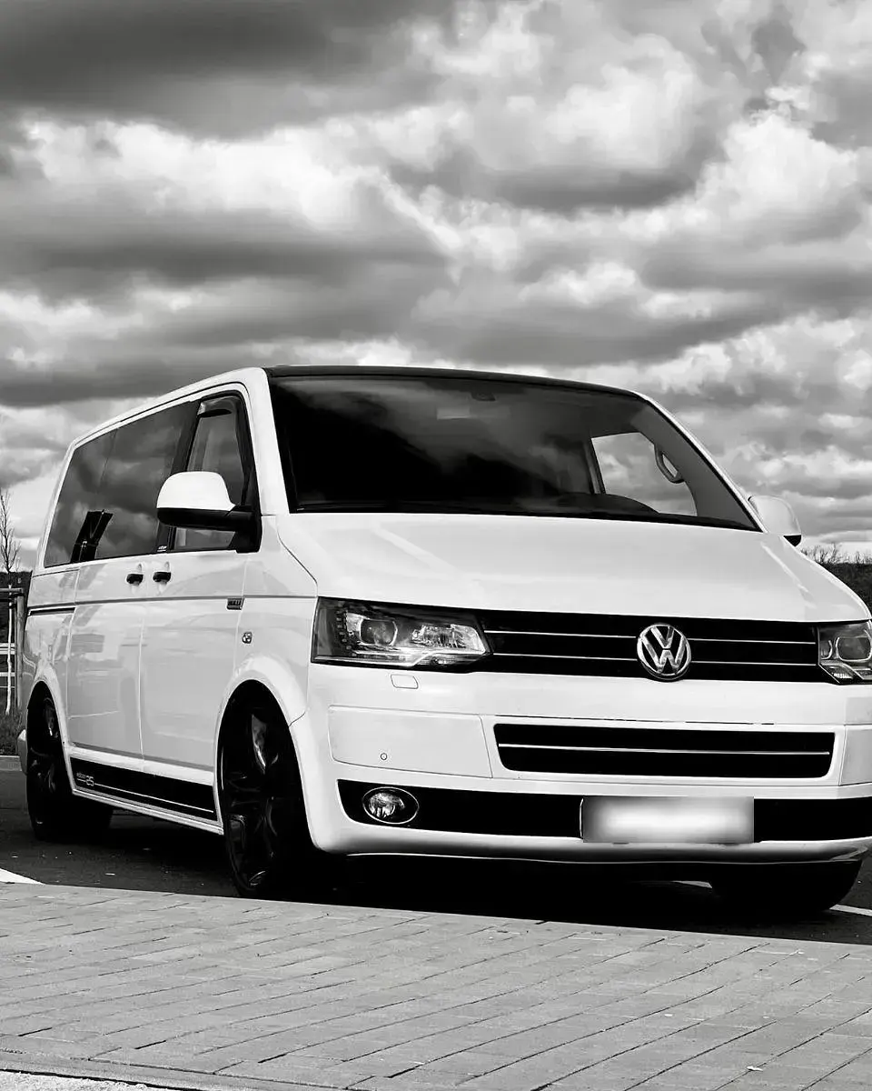 Second-hand VW T5 Edition 179 CP (131 kW) 2012 Alb Van
