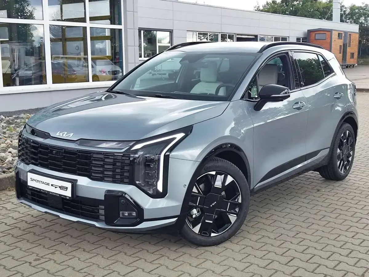 Neu Kia Sportage GT-Line 179 PS (131 kW) 2026 Lunar silver m SUV